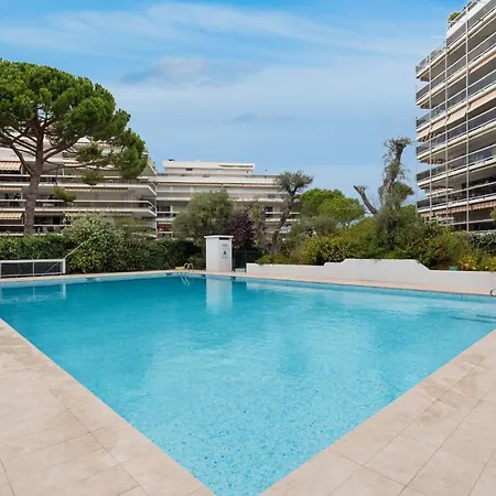 Lejlighed Joli Grand Terrasse Lit 180x200 Vue 10min Plages Juan-les-Pins