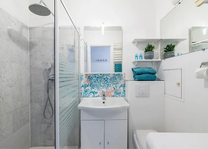 Joli Grand Terrasse Lit 180x200 Vue 10min Plages Apartment *